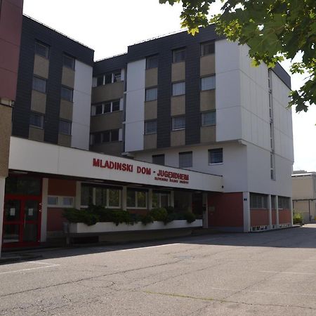 Mladinski Dom - Hostel Клагенфурт Екстериор снимка