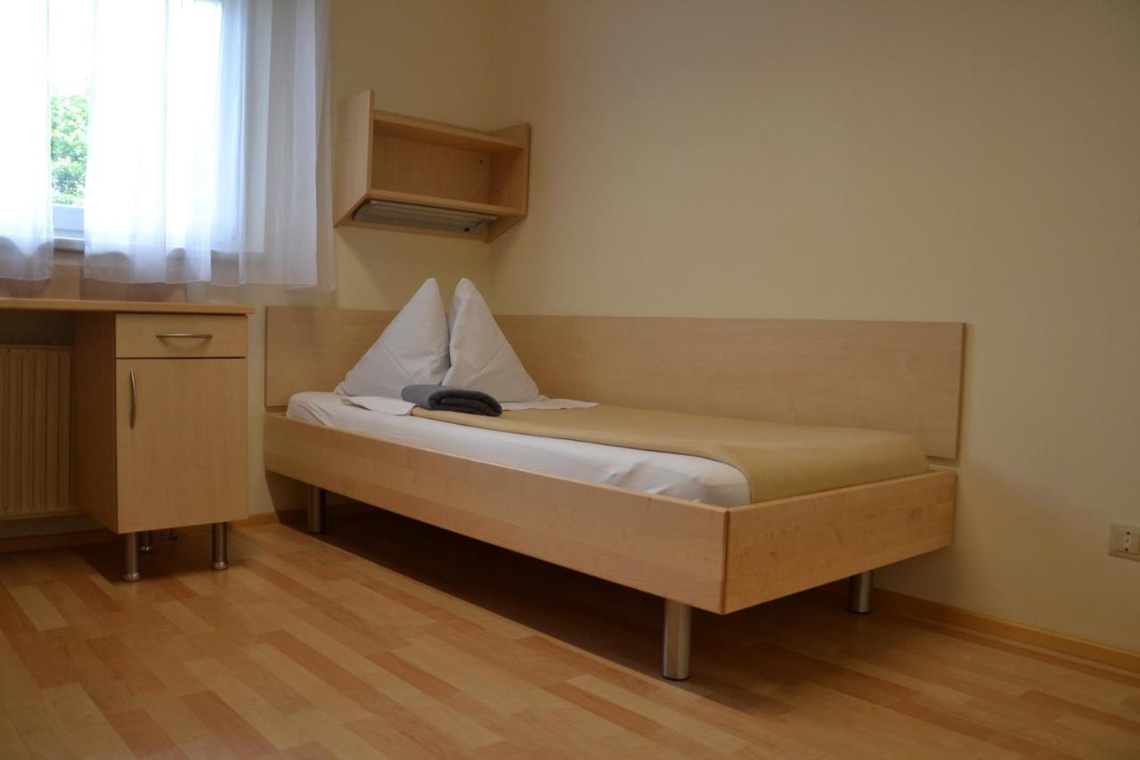 Mladinski Dom - Hostel Клагенфурт Екстериор снимка