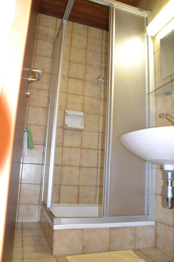 Mladinski Dom - Hostel Клагенфурт Екстериор снимка