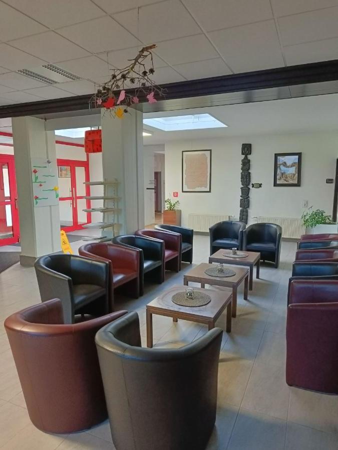 Mladinski Dom - Hostel Клагенфурт Екстериор снимка